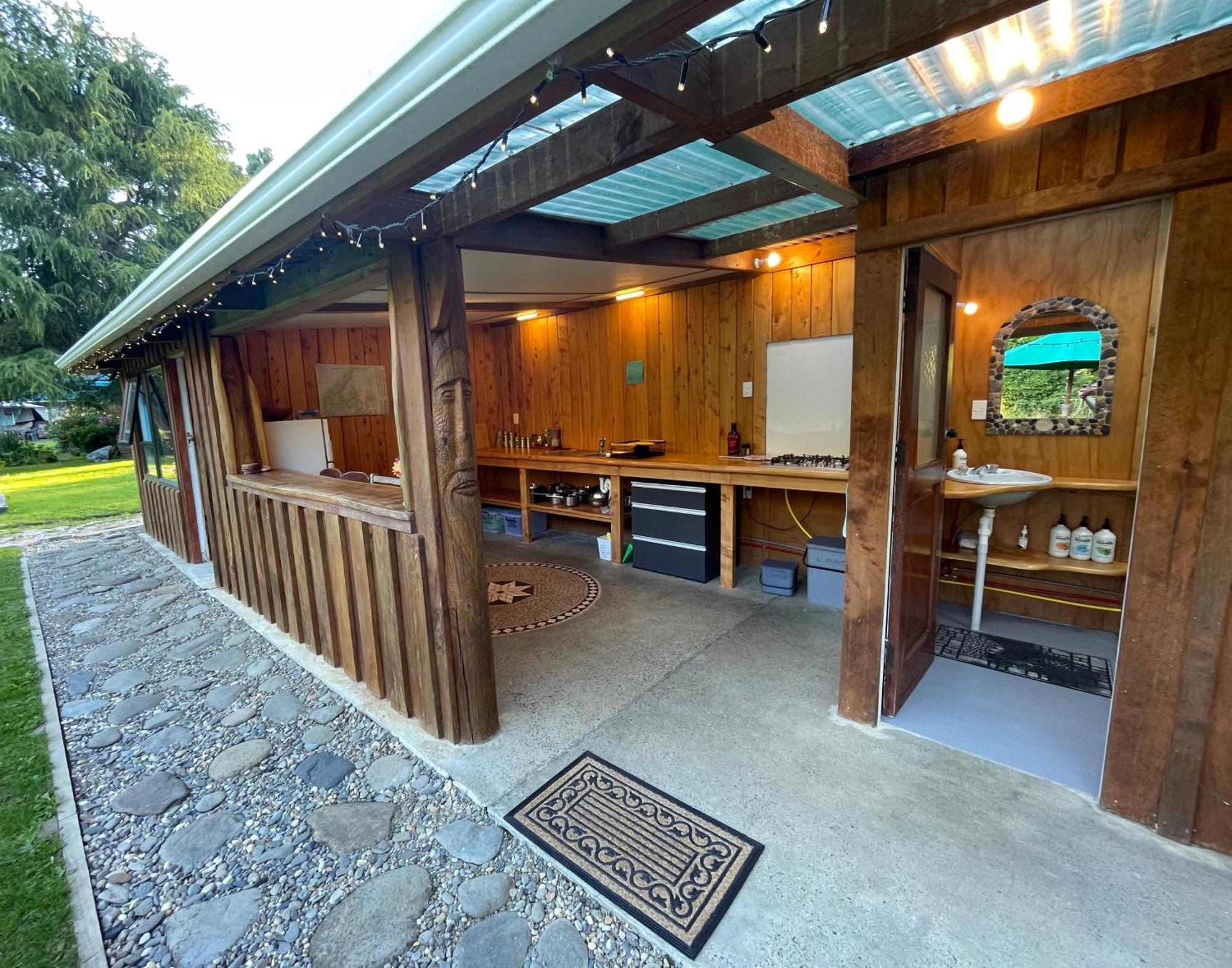 River Song Retreat Golden Bay Takaka Exterior photo